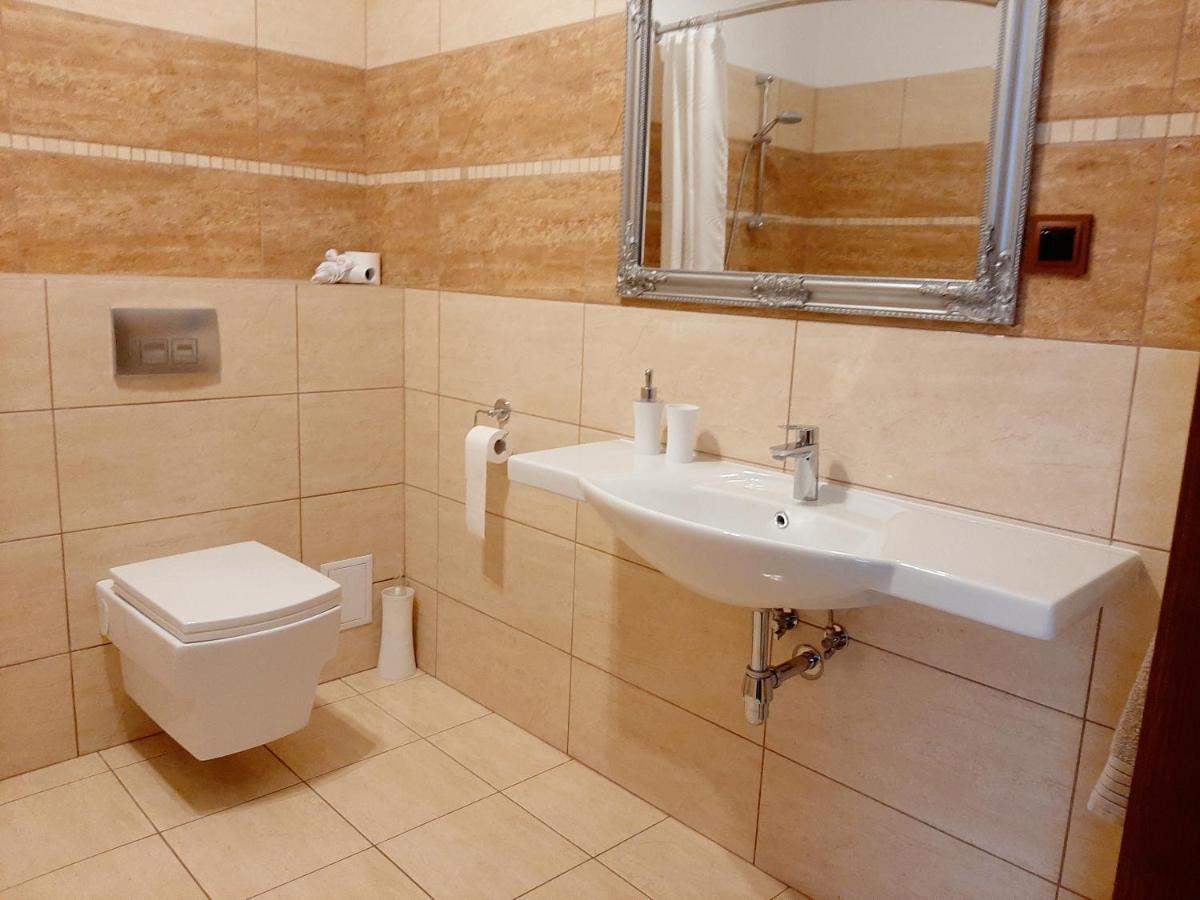 Centrum Konferencyjne Brancon Babimost Zewnętrze zdjęcie